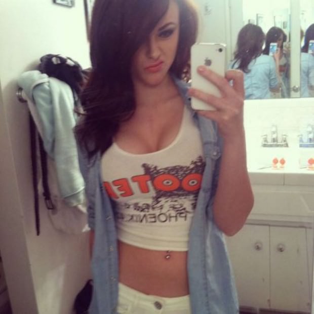 hooters