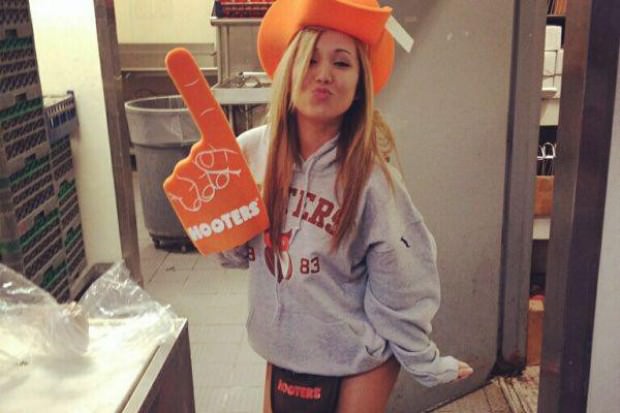 hooters.
