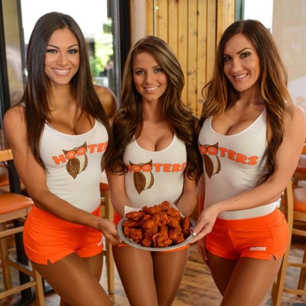 hooters.