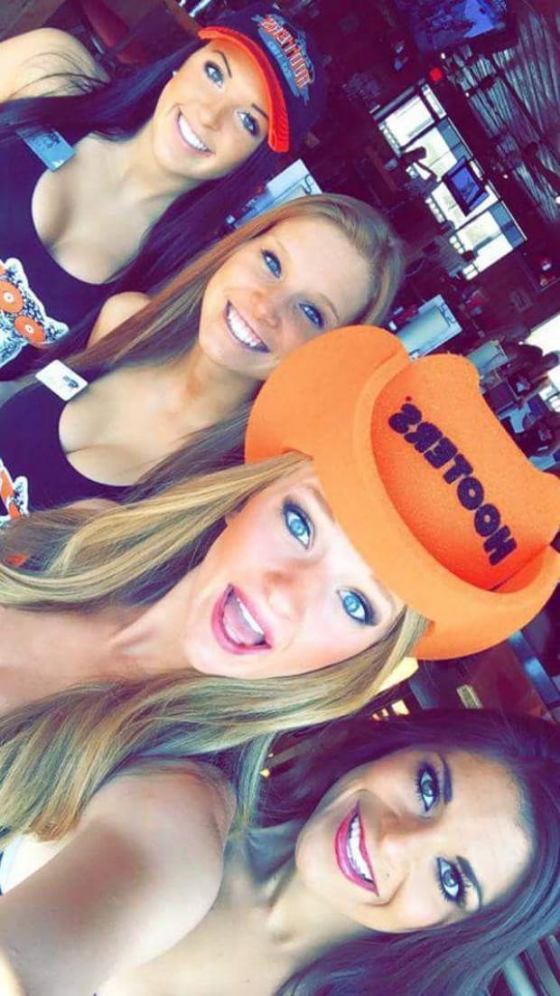 hooters.
