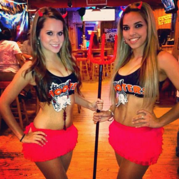 hooters