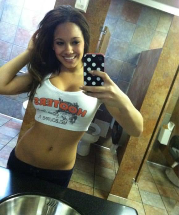 hooters