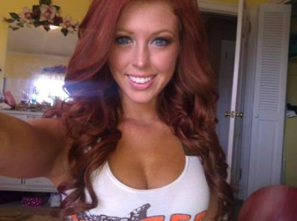 hooters