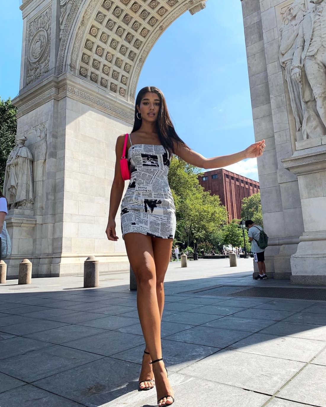 Legs for days