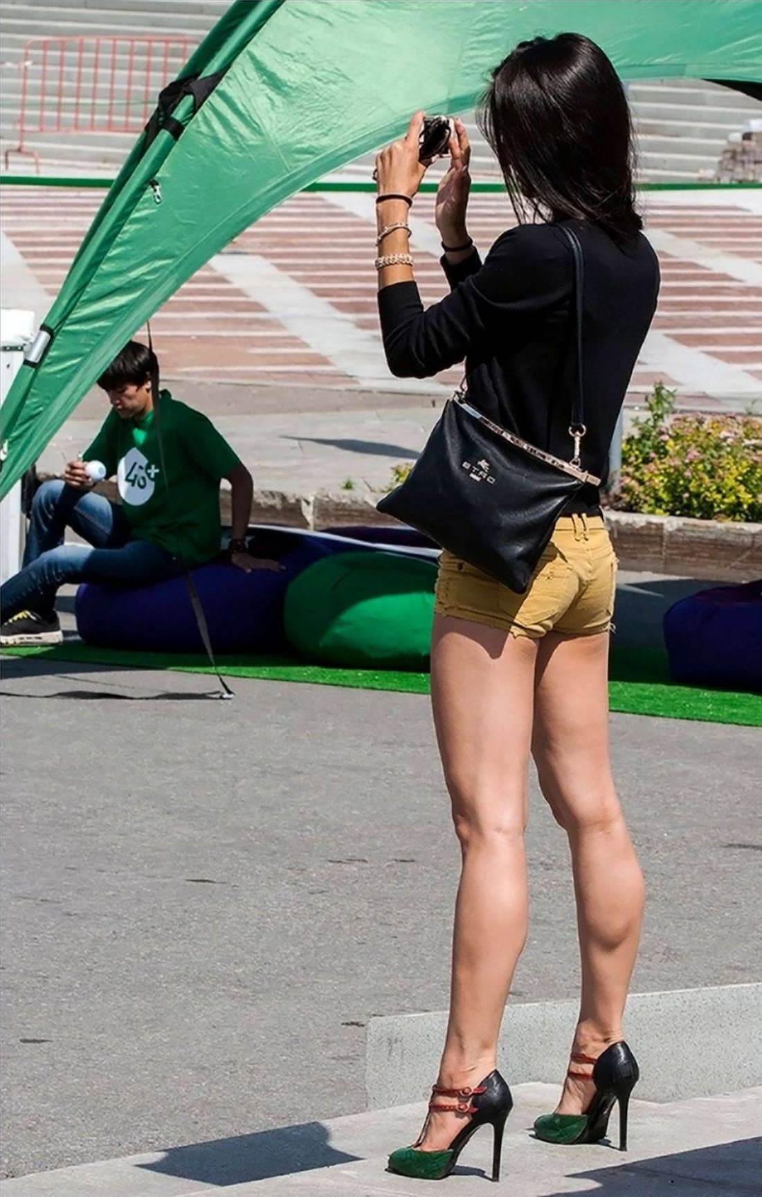 Shes got Legs