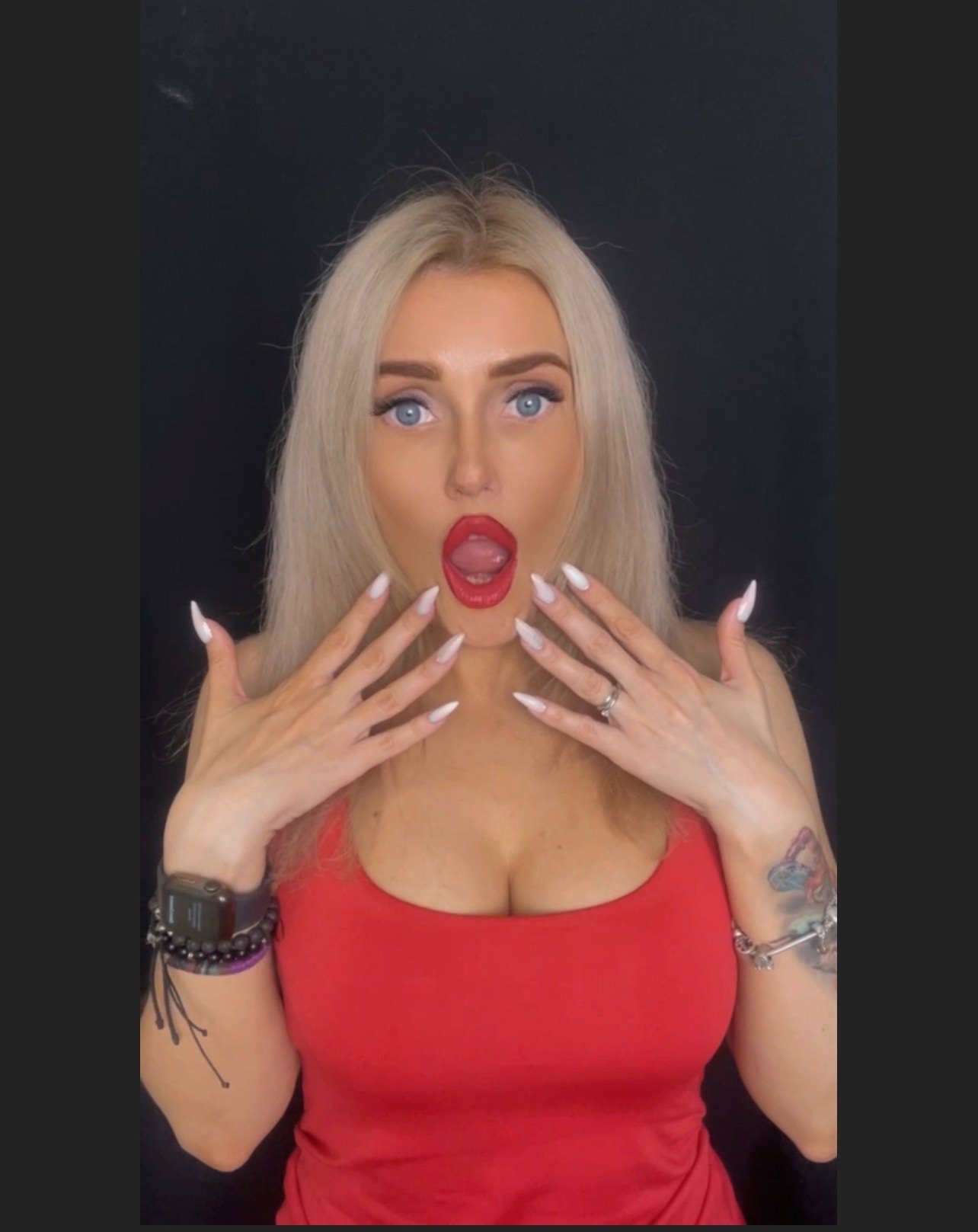 Lovely shade of lipstick