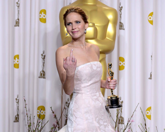 middle finger