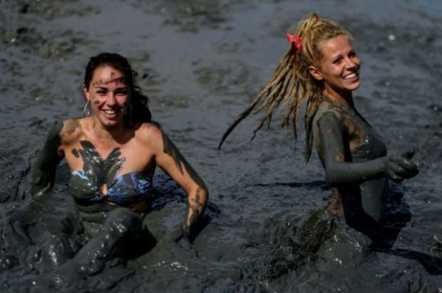 mud