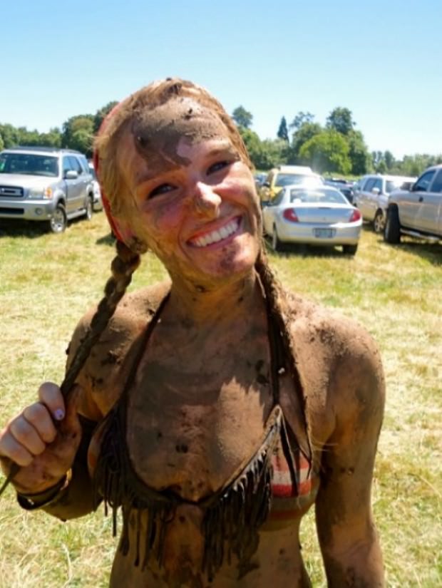 mud girls