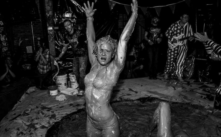 Dirty Dirty Girls