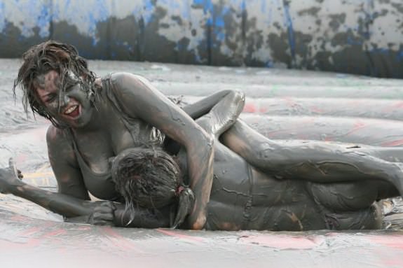 muddy girls