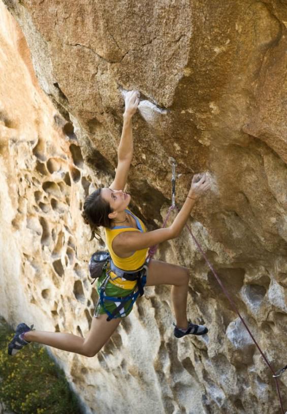 rock climbing girls 26
