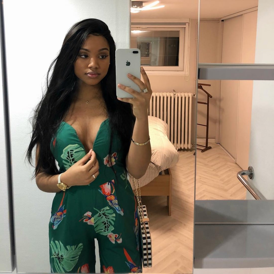 Expert selfies