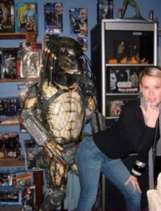 statues.