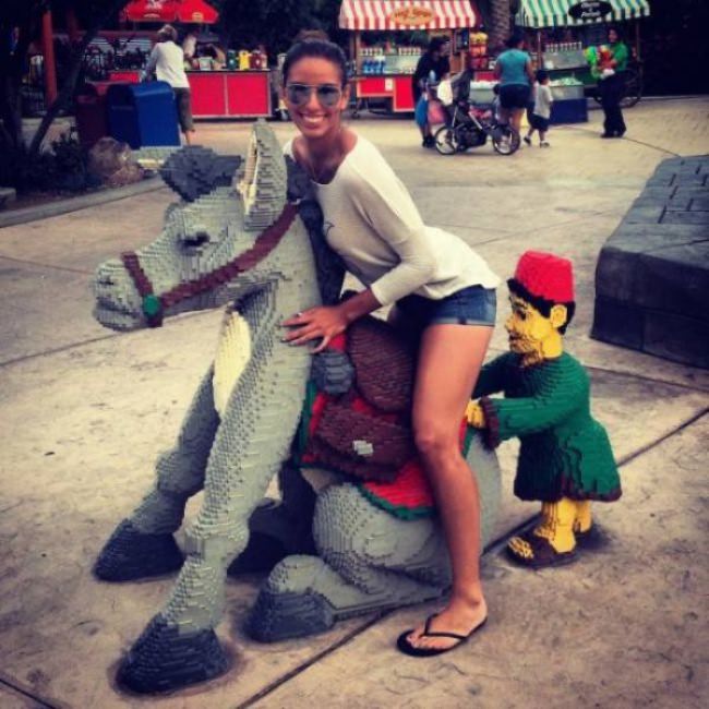 statues.