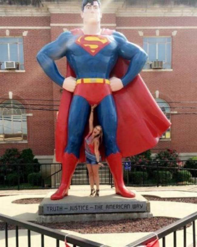 statues.