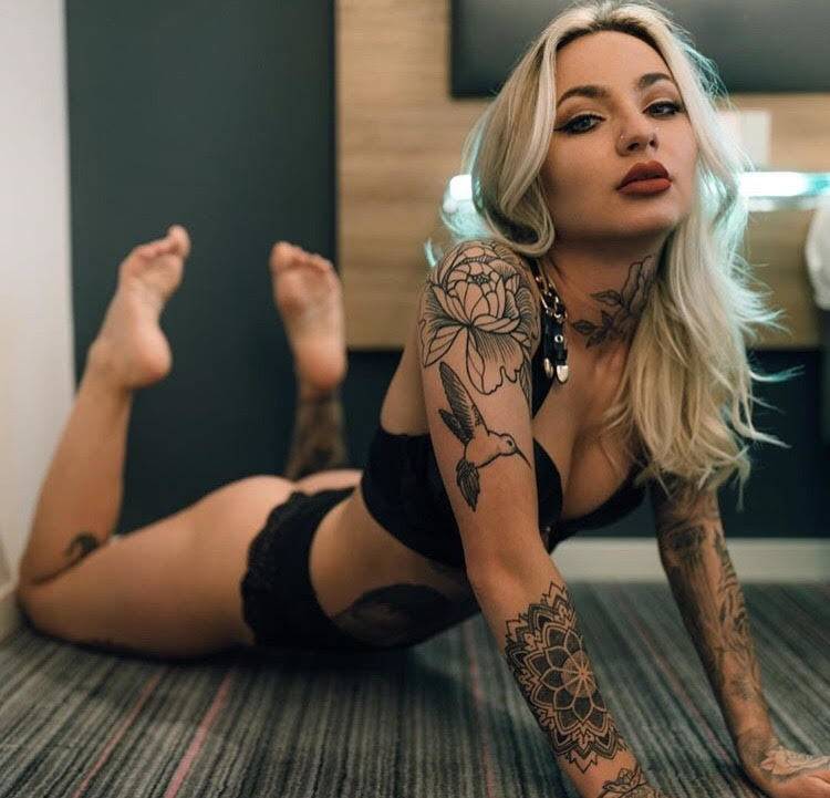 Girls with nice tattoos