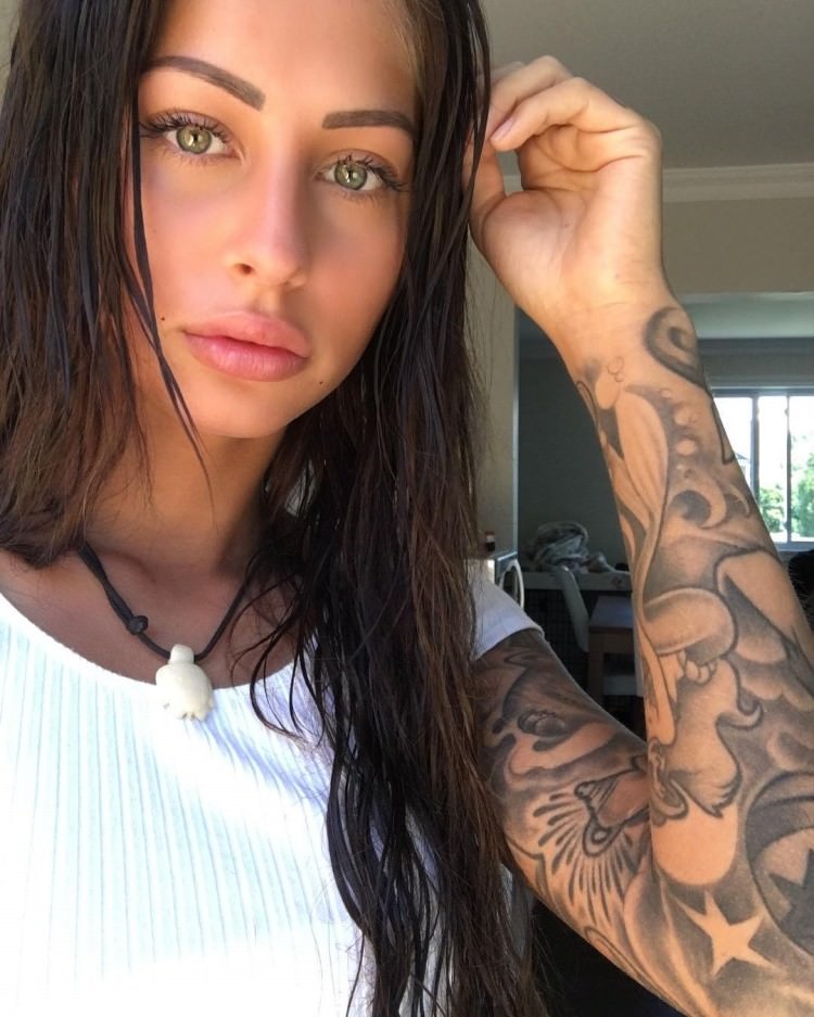 Girls with nice tattoos