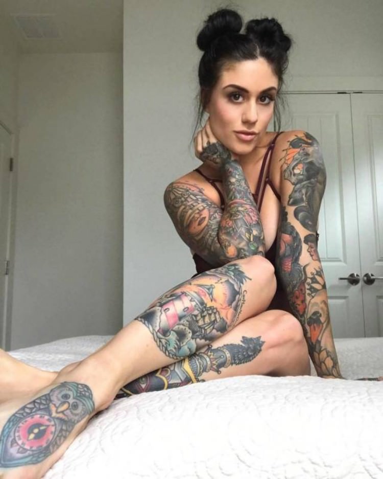 Girls with nice tattoos