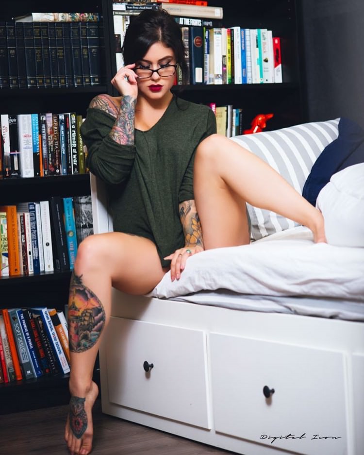 Ladies with nice Tattoos