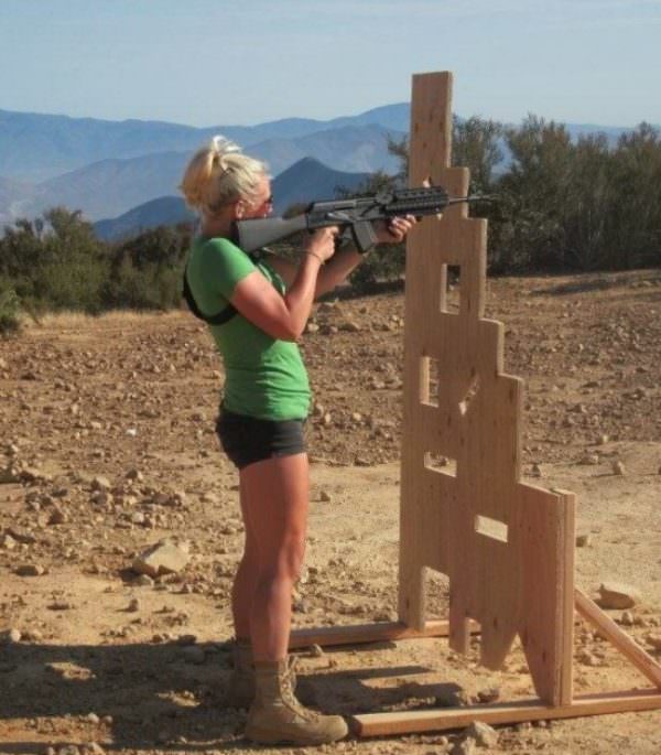 girls with guns