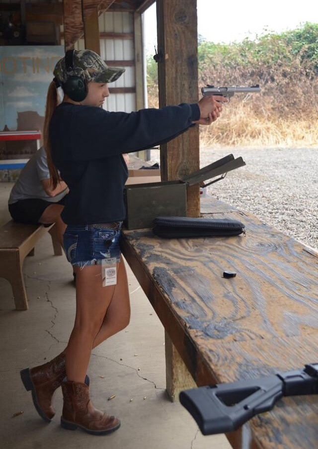 girls with guns