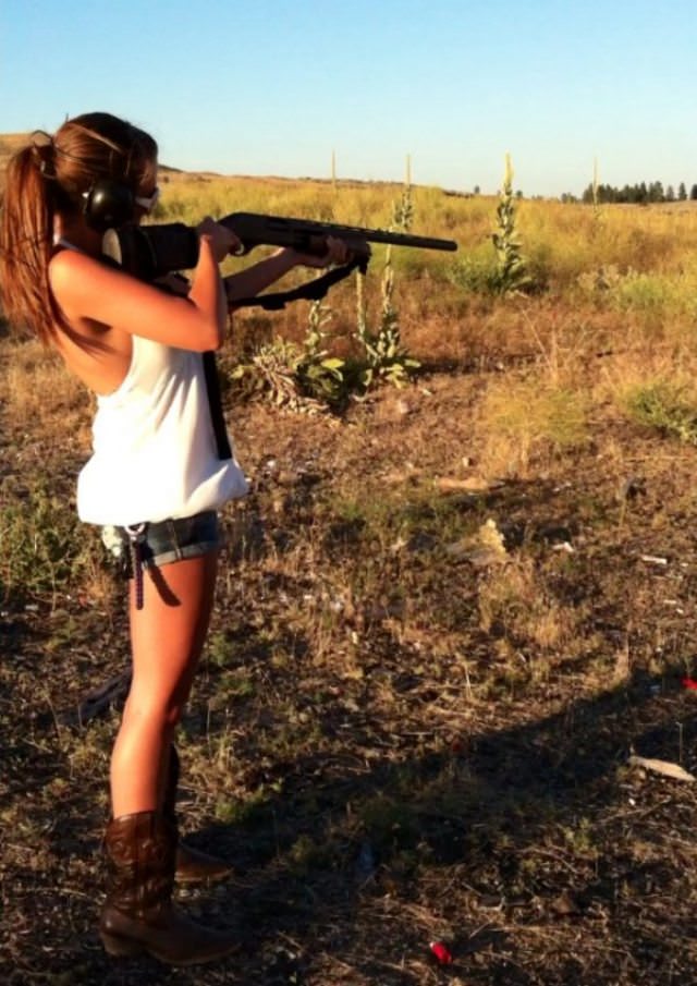 girls with guns
