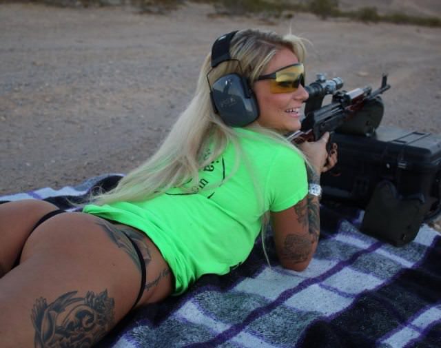 girls with guns