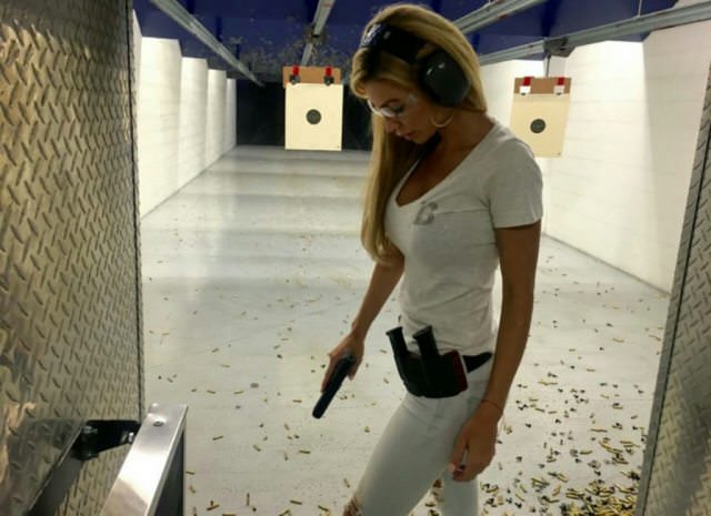 girls with guns