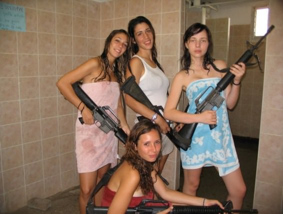 girls with guns 23