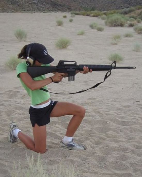 Girls with Guns 15