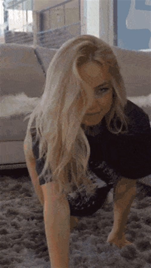 Emma Kotos.