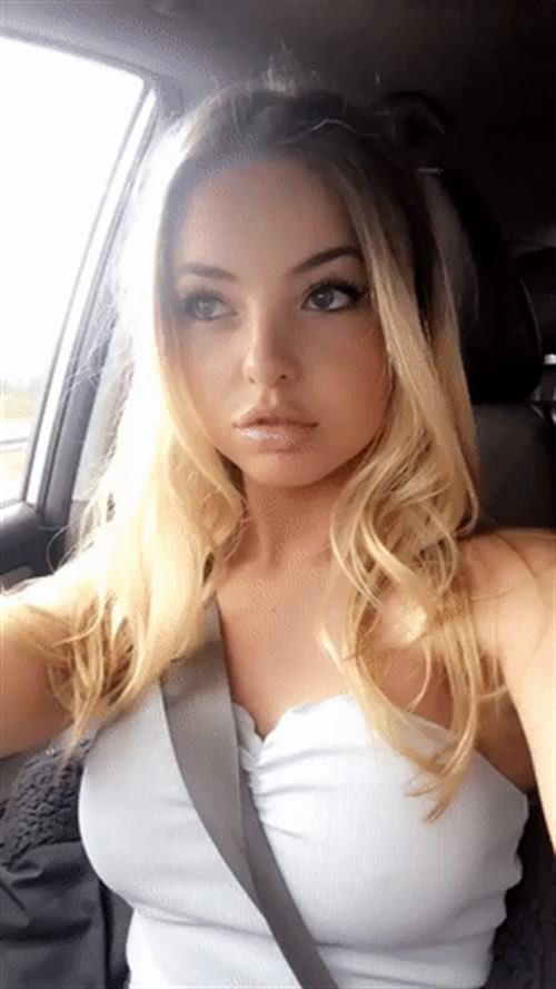 Emma Kotos.