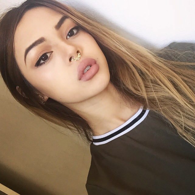 Lily May Mac