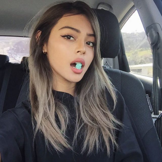 Lily May Mac