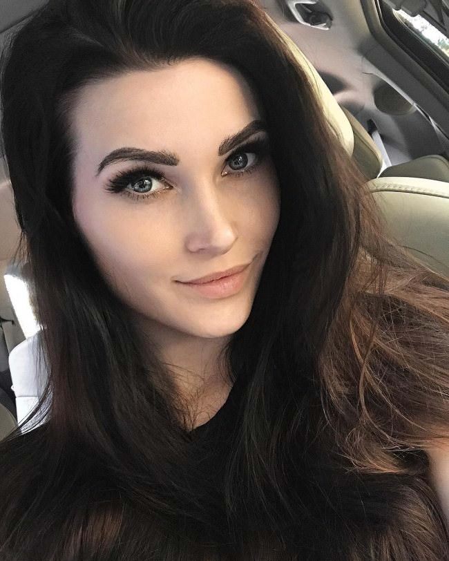 Niece Waidhofer