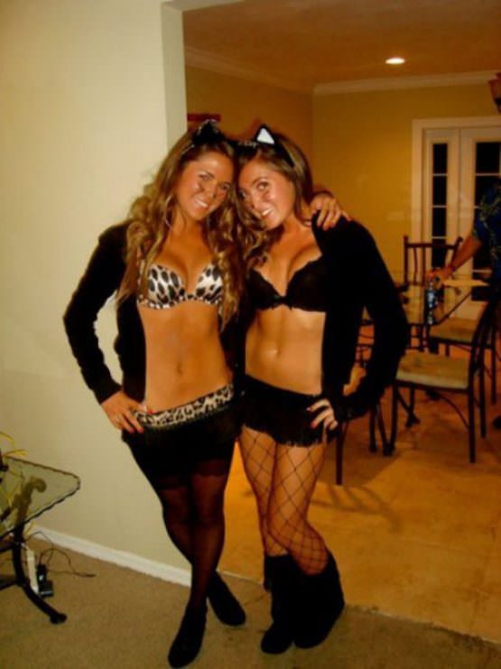 Halloween Costumes 19