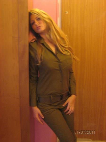 Israeli Defense Female Soldiers 1