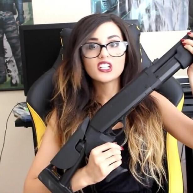 Sssniperwolf.