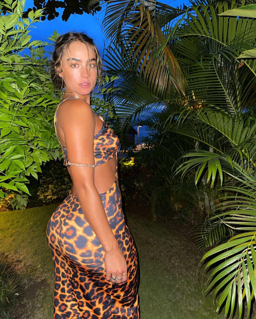  Sommer Ray