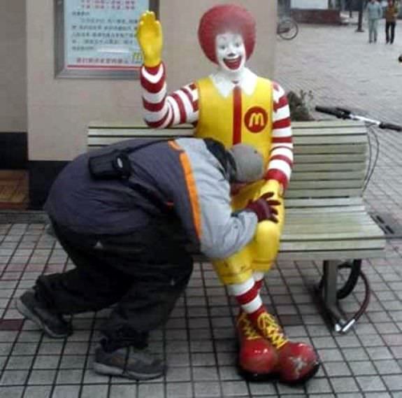 Ronald is a Pimp 3