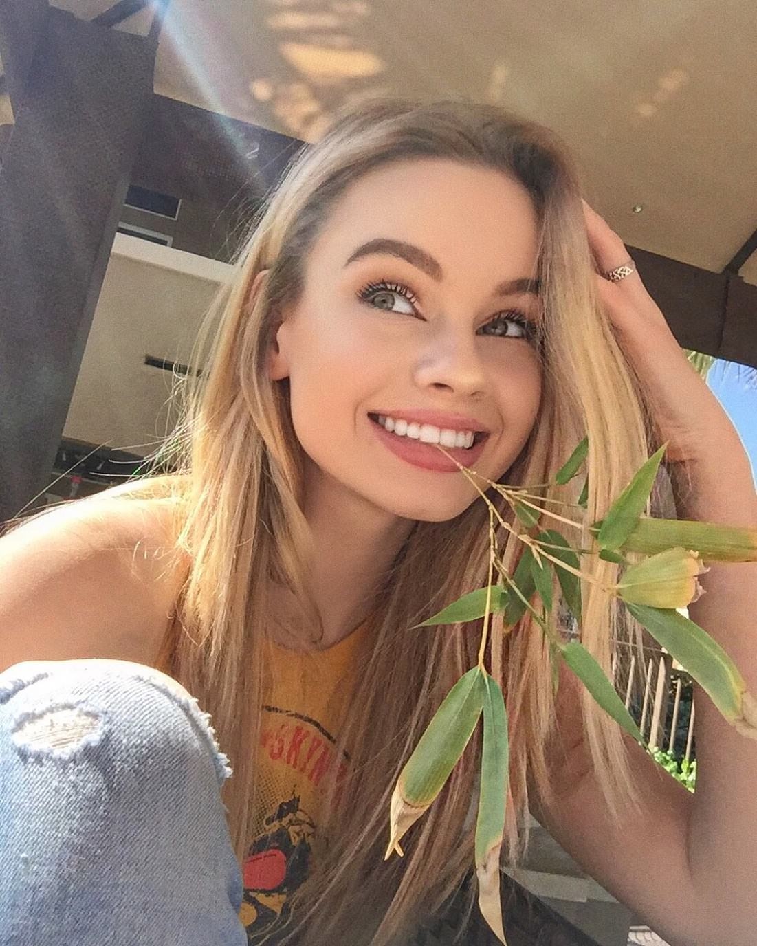 Liora Lapointe