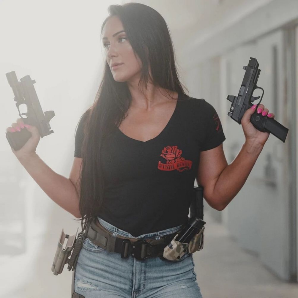  @nicolekolba