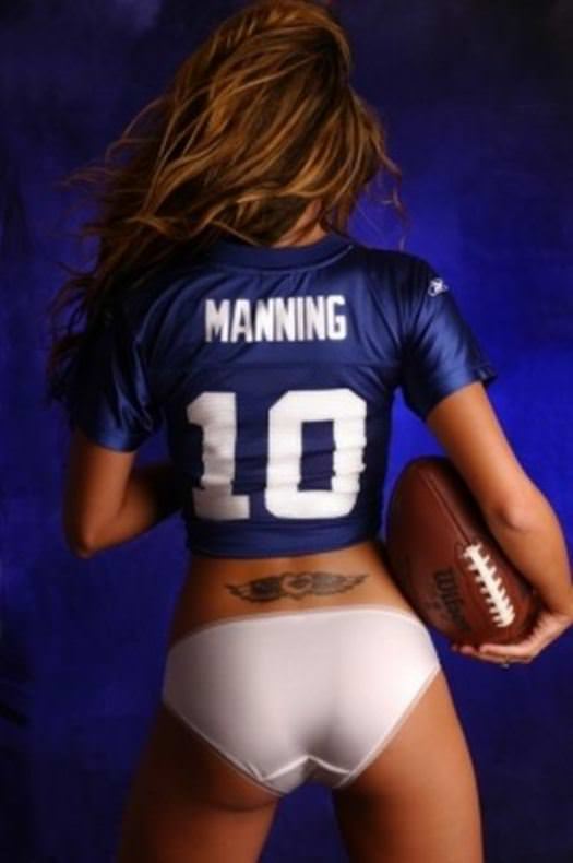 Hottest Giants and Patriots Superbowl Fans 17