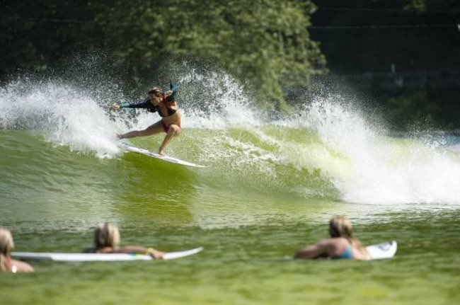 surfs up