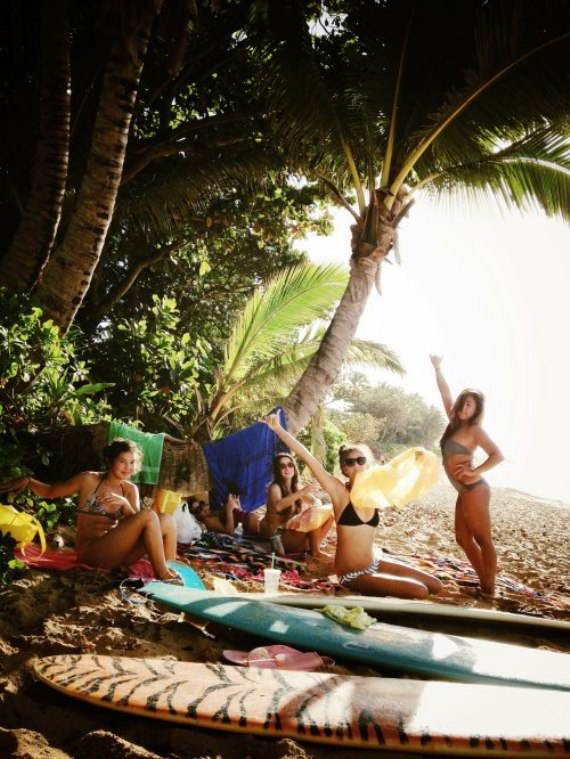 Surfer Girls