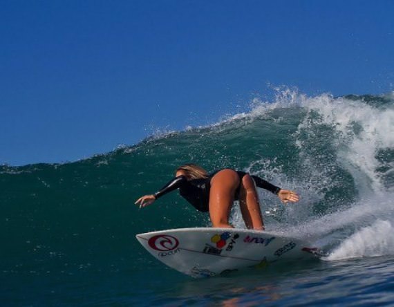 Surfer Girls