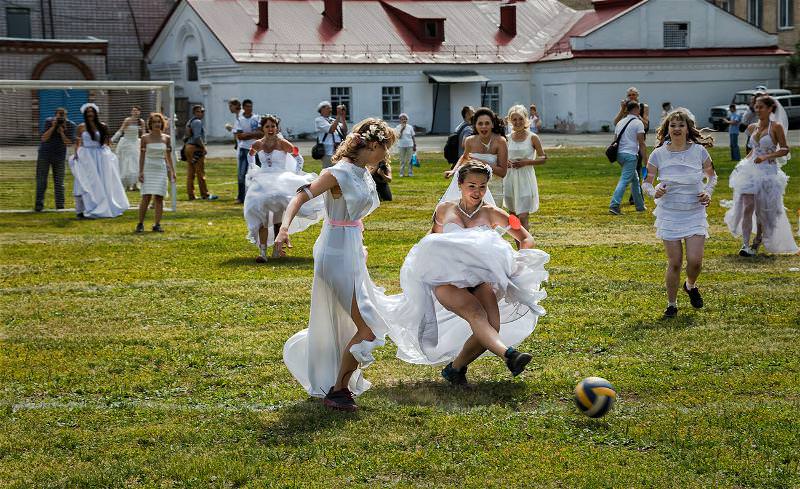 Interesting Wedding Photos