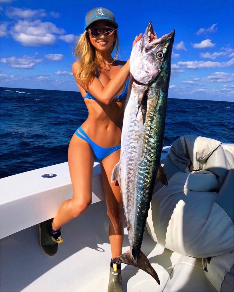  Emily Riemer