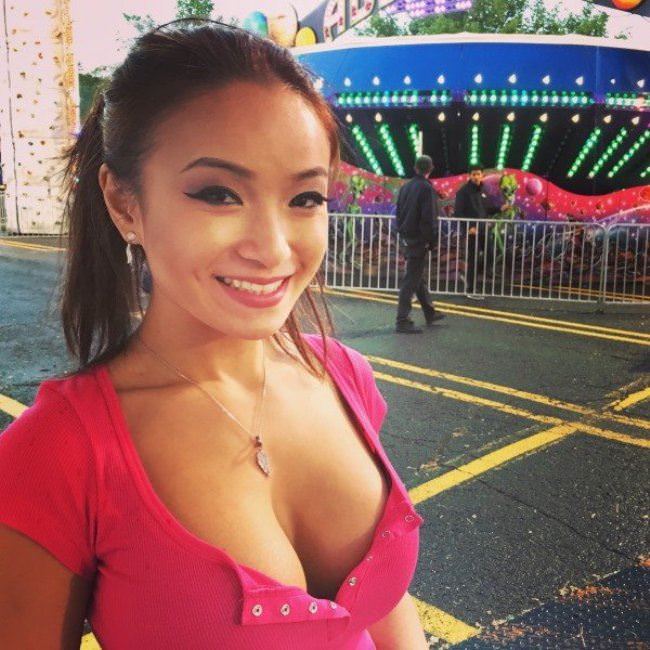 Cute Asian Girls 16
